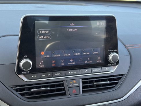 Used 2021 Nissan Altima 2.5 SR w/ SR Premium Package FWD image 27