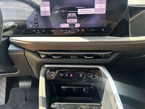 New 2026 Audi Q5 Premium Plus image 16