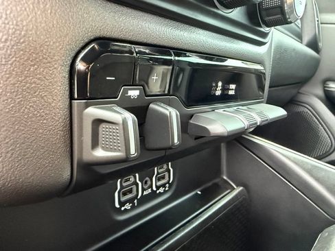 Used 2021 RAM 1500 Rebel AWD/4WD image 27