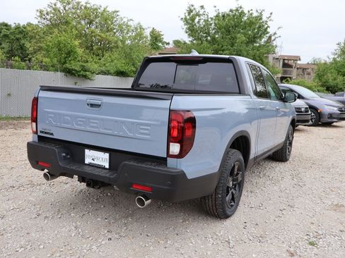 New 2026 Honda Ridgeline Black Edition image 6