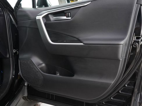 Used 2025 Toyota RAV4 Limited w/ Weather Package AWD/4WD image 9