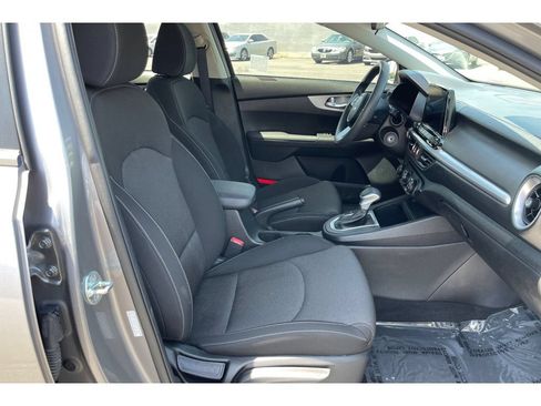 Used 2023 Kia Forte LXS FWD image 18