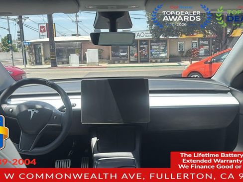 Used 2021 Tesla Model Y Performance AWD/4WD image 17