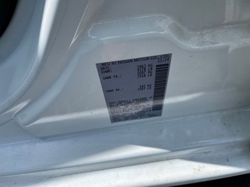 Used 2025 Nissan Altima 2.5 SV FWD image 9