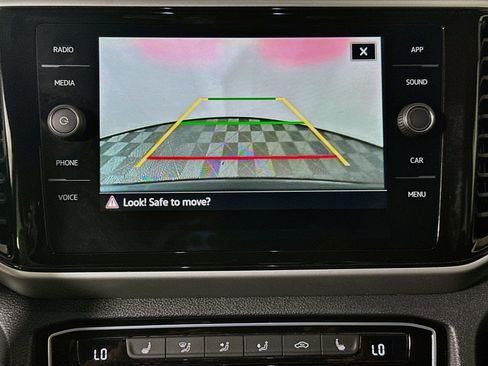 Used 2023 Volkswagen Atlas SE FWD image 25