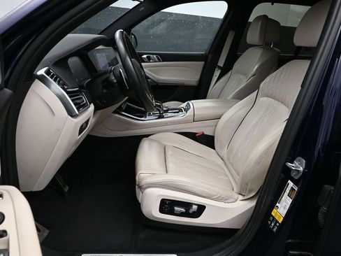Used 2020 BMW X5 M50i w/ Executive Package AWD/4WD image 5