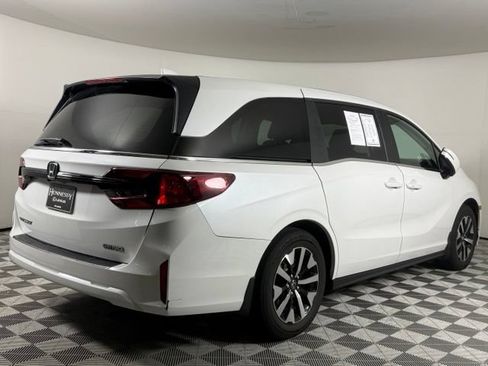 Used 2025 Honda Odyssey EX-L image 8