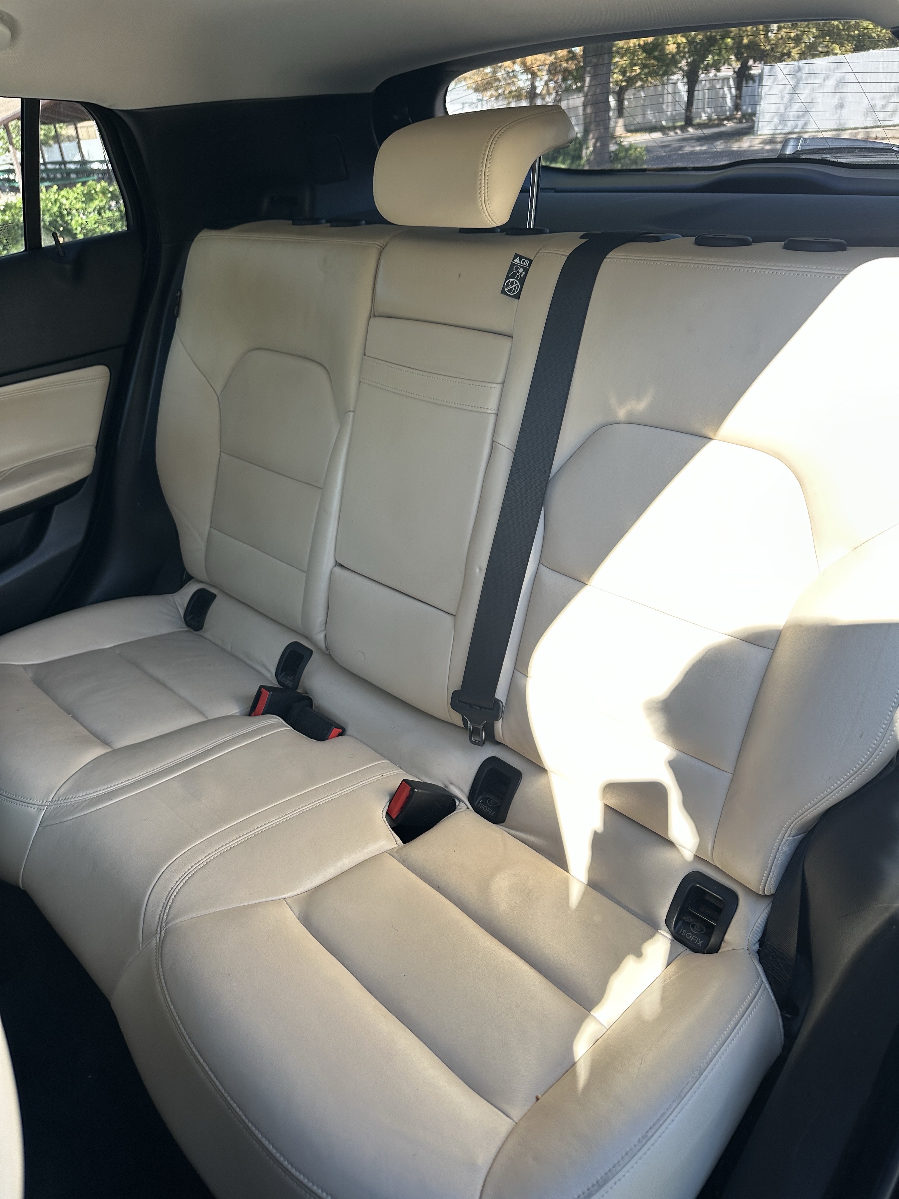 Used 2017 INFINITI QX30 Premium w/ Navigation Package FWD image 22