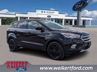 Used 2019 Ford Escape SE video 1