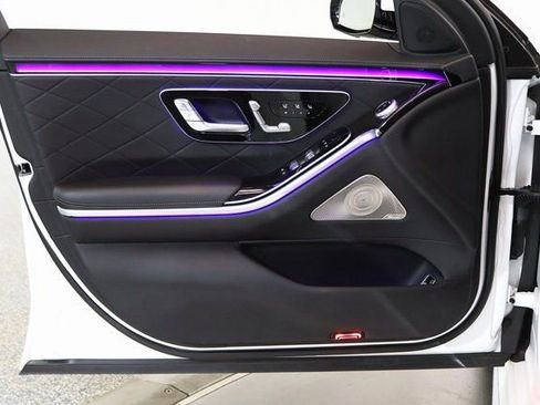 Certified 2024 Mercedes-Benz S 580e 4MATIC Sedan image 18