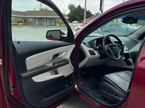 Used 2011 GMC Terrain SLT FWD image 13