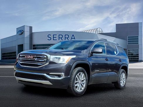 Used 2017 GMC Acadia SLE AWD/4WD image 1