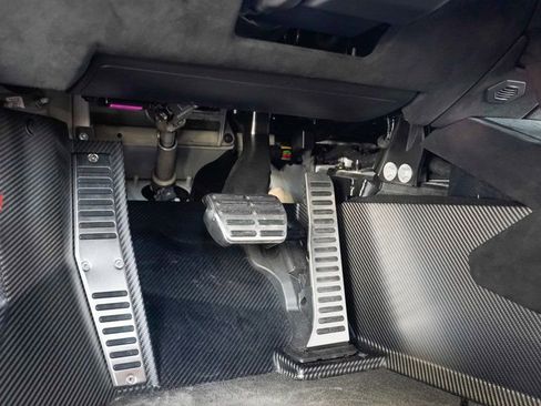 Used 2022 Lamborghini Huracan STO image 56