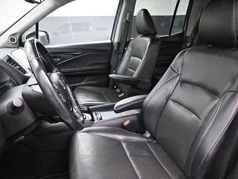 Used 2019 Honda Ridgeline RTL-E image 16