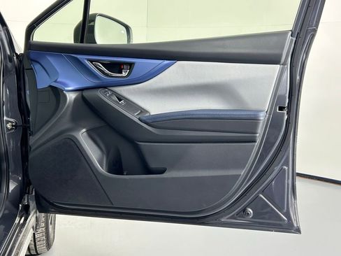 Used 2023 Subaru Crosstrek Hybrid w/ Popular Package #3 image 9