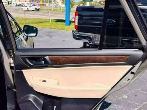 Used 2016 Subaru Outback 2.5i Limited image 23