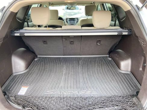 Used 2017 Hyundai Santa Fe Sport FWD image 26