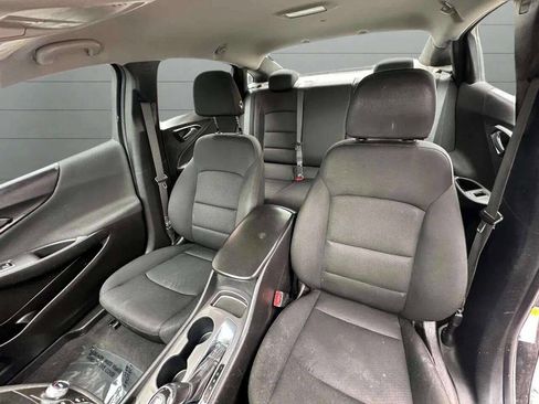 Used 2019 Chevrolet Malibu RS image 34