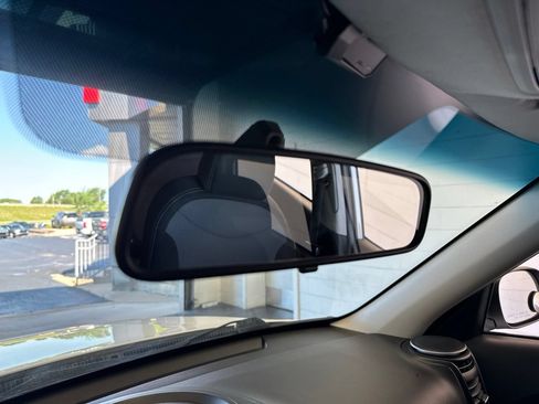 Used 2018 Kia Soul + FWD image 33