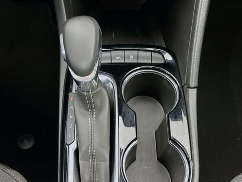 Used 2025 Buick Encore GX Preferred image 24