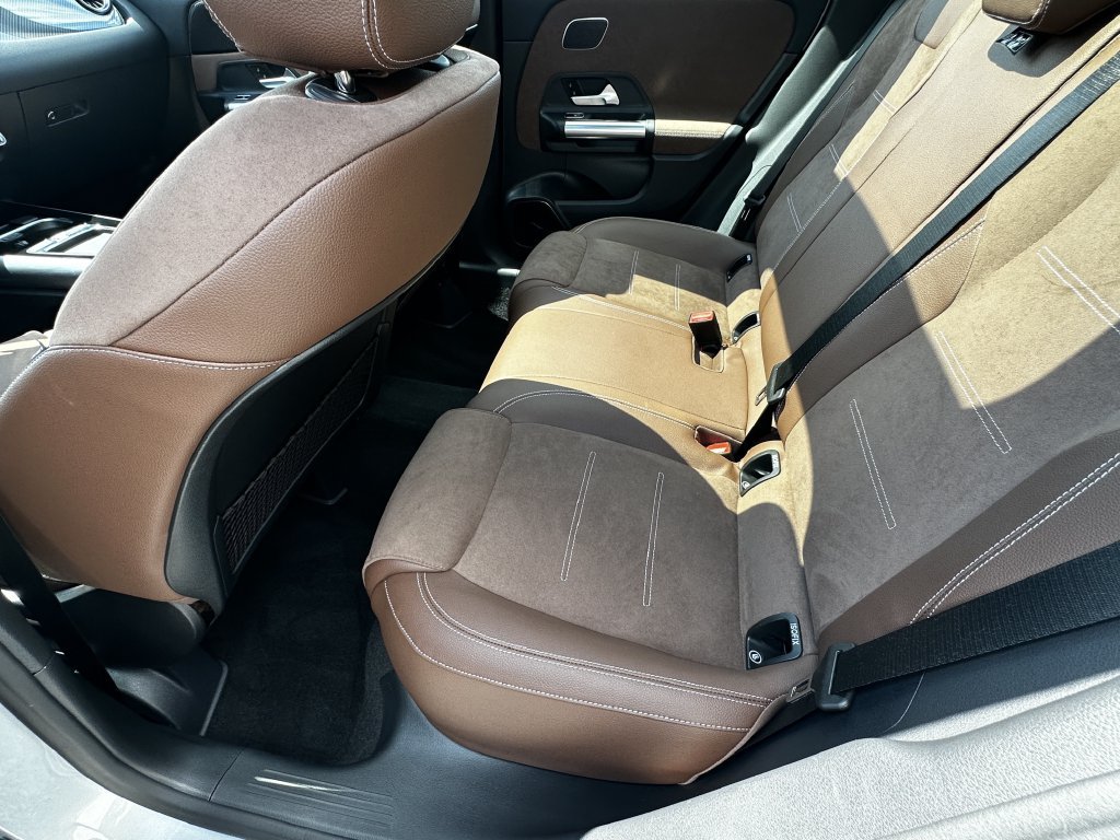 Certified 2026 Mercedes-Benz GLA 35 AMG 4MATIC image 24