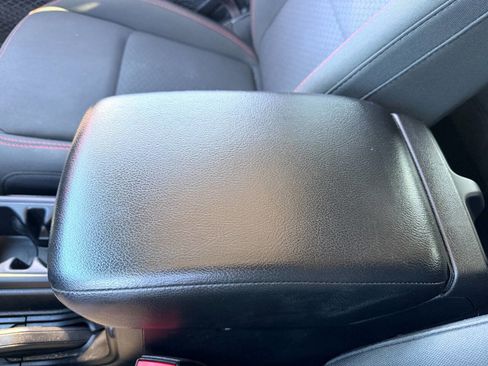 Used 2019 Jeep Wrangler Unlimited Rubicon w/ Cold Weather Group image 43