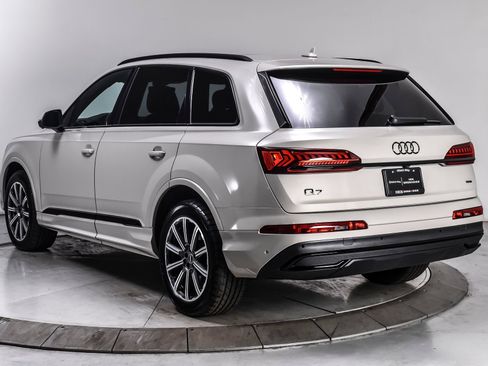 Used 2023 Audi Q7 2.0T Premium Plus w/ Premium Plus Package AWD/4WD image 4