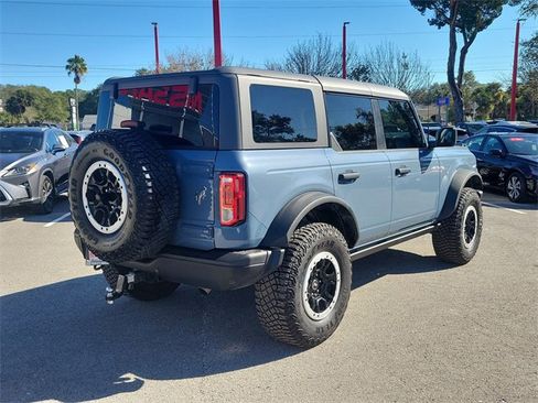 Used 2024 Ford Bronco Black Diamond w/ Sasquatch Package image 2