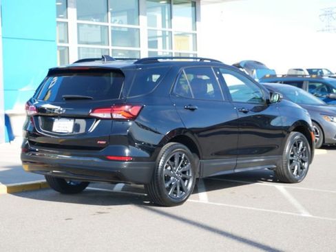 Used 2023 Chevrolet Equinox RS w/ RS Leather Package AWD/4WD image 27