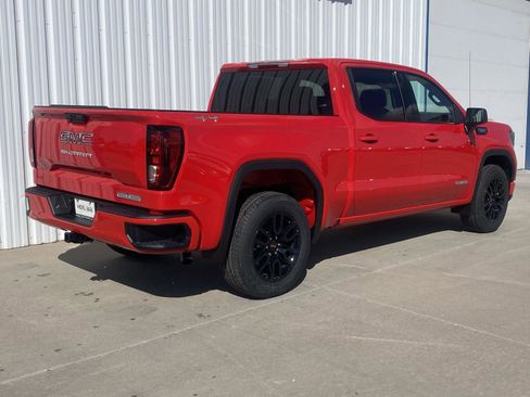 New 2026 GMC Sierra 1500 Elevation image 5
