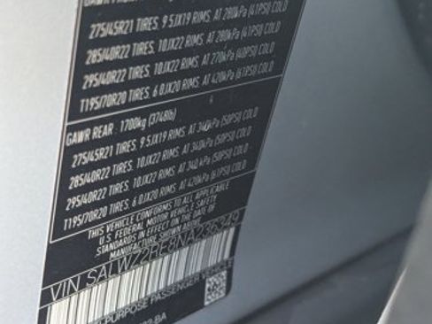 Used 2022 Land Rover Range Rover Sport SVR AWD/4WD image 24