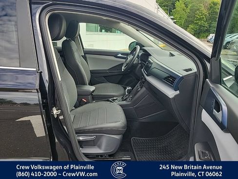 Certified 2023 Volkswagen Taos SE w/ Panoramic Sunroof Package AWD/4WD image 16