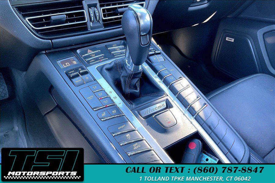 Used 2021 Porsche Macan S AWD/4WD image 32