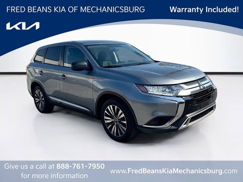 Used 2020 Mitsubishi Outlander ES FWD image 1