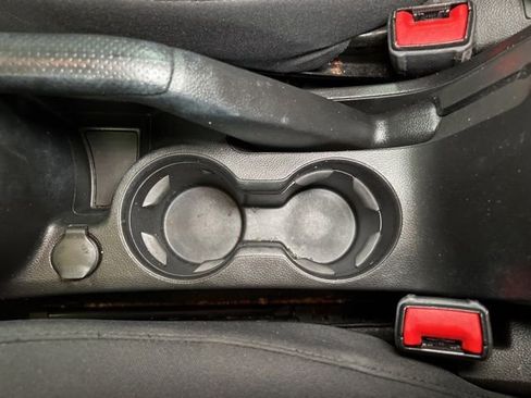 Used 2014 Chevrolet Cruze LS image 23