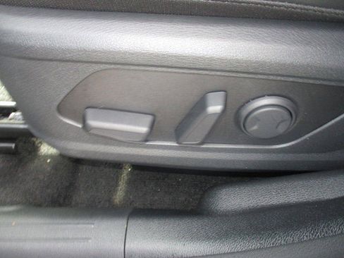 New 2026 Kia Sportage EX w/ EX Panorama Roof Package image 19