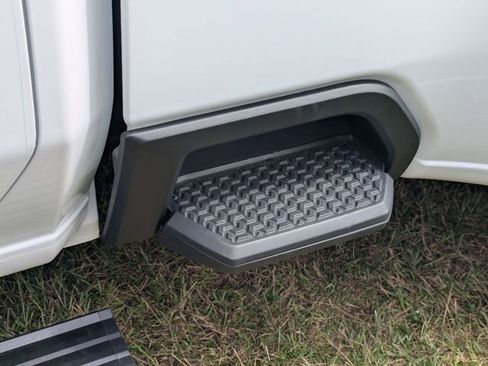 New 2026 Chevrolet Silverado 3500 High Country w/ Technology Package image 31