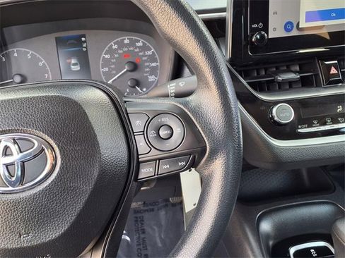 Used 2024 Toyota Corolla LE image 17