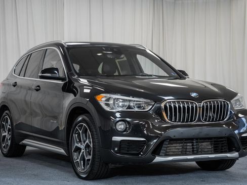 Used 2017 BMW X1 xDrive28i AWD/4WD image 1
