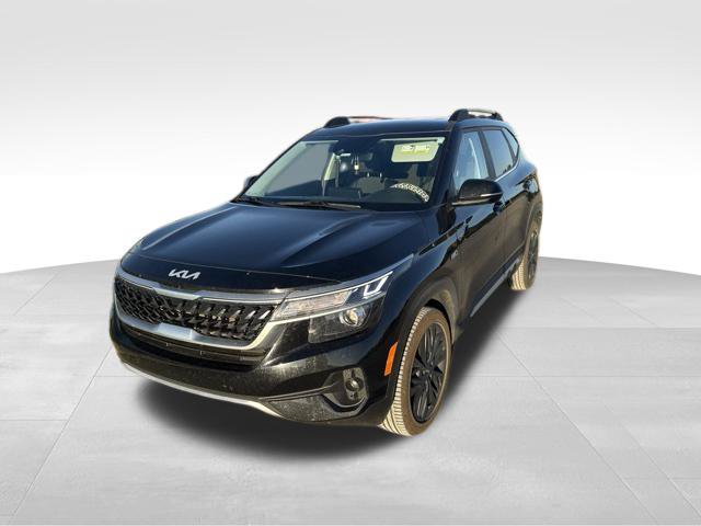 Used 2022 Kia Seltos Nightfall Edition AWD/4WD image 7