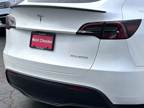 Used 2024 Tesla Model Y Performance AWD/4WD image 11