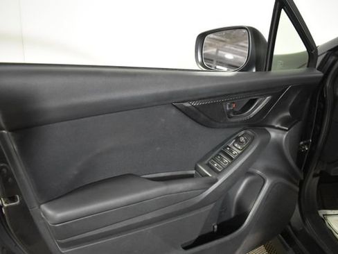 Used 2018 Subaru Crosstrek 2.0i AWD/4WD image 7