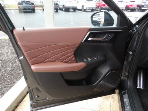 New 2026 Mitsubishi Outlander SEL image 19