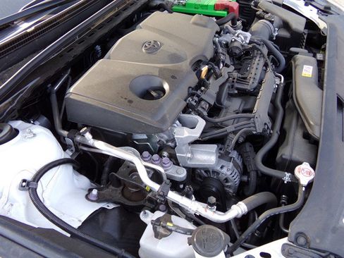 Used 2023 Toyota Camry SE image 74