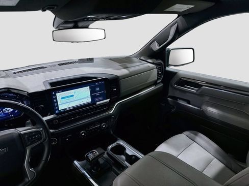 Certified 2024 Chevrolet Silverado 1500 LT Trail Boss w/ LT Trail Boss Premium Package AWD/4WD image 24