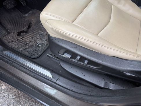 Used 2019 Cadillac XT5 Premium Luxury w/ Driver Assist Package image 20