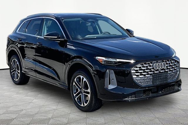 New 2026 Audi Q5 Premium Plus AWD/4WD image 10