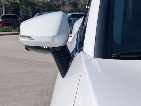 Used 2026 Kia Sportage SX image 12