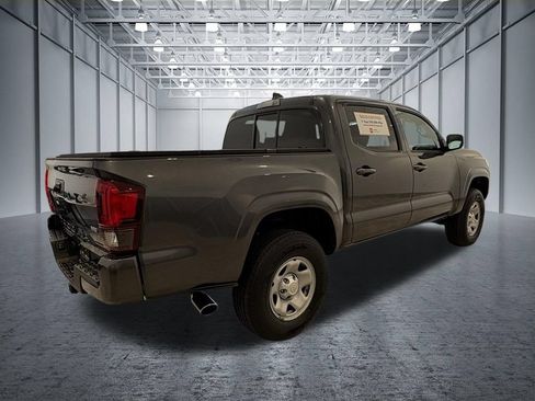 Used 2023 Toyota Tacoma SR AWD/4WD image 36