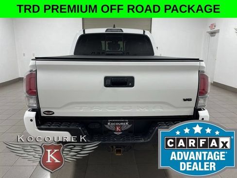 Used 2023 Toyota Tacoma TRD Off-Road w/ TRD Premium Off Road Package AWD/4WD image 5